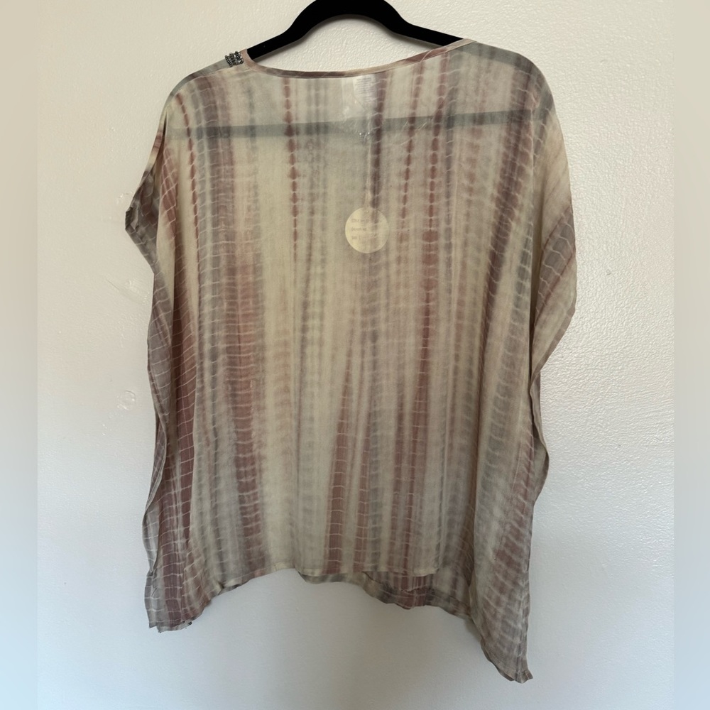 Boemo Sheer Top‎ - Picture 5 of 5